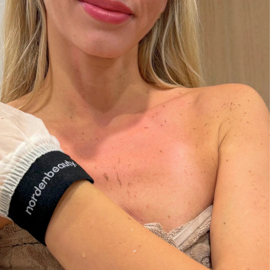 Exfoliating Glove | Sensitive